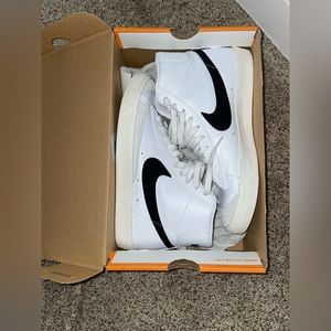 Nike Blazer Mid 77 Men’s size 8.5